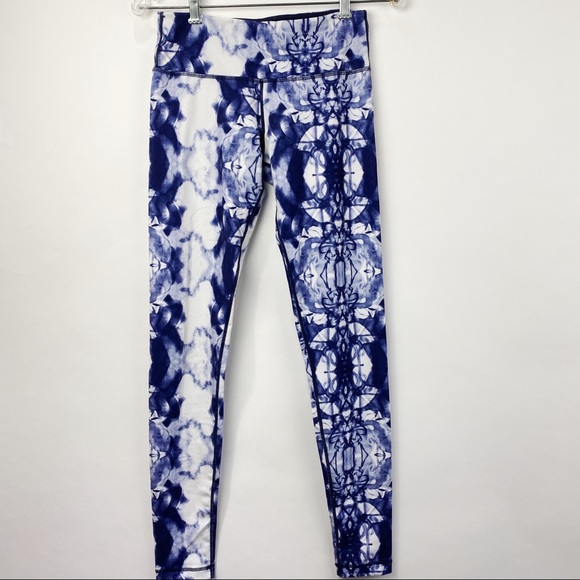 Lululemon RARE Wunder under ink blot indigo blue
